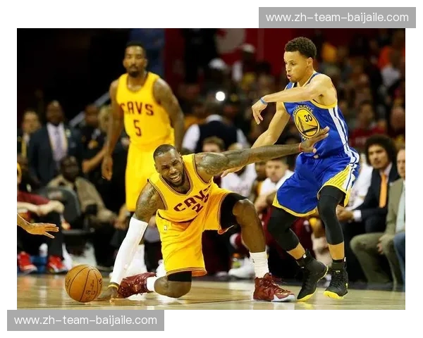 勇士vs鹈鹕G3:库里能否拯救金州?季后赛风云变幻,一场定乾坤!